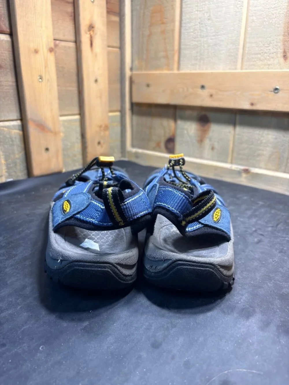 KEEN Girls Sport Sandal Blue EU 0507 Size US 7.5 UK 5 EU 38 Bungee Water Shoe